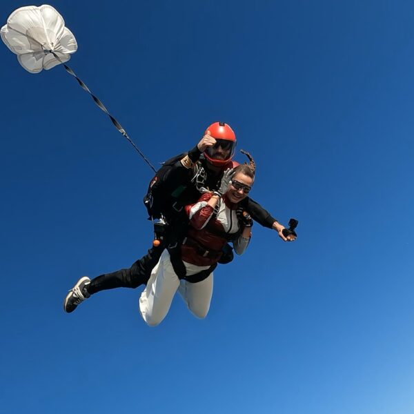 Primeiro Salto de Paraquedas - Tandem - Image 13