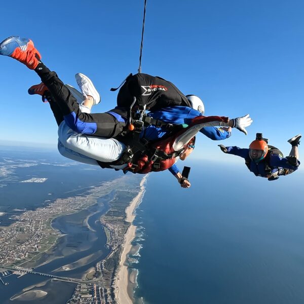 Primeiro Salto de Paraquedas - Tandem - Image 10