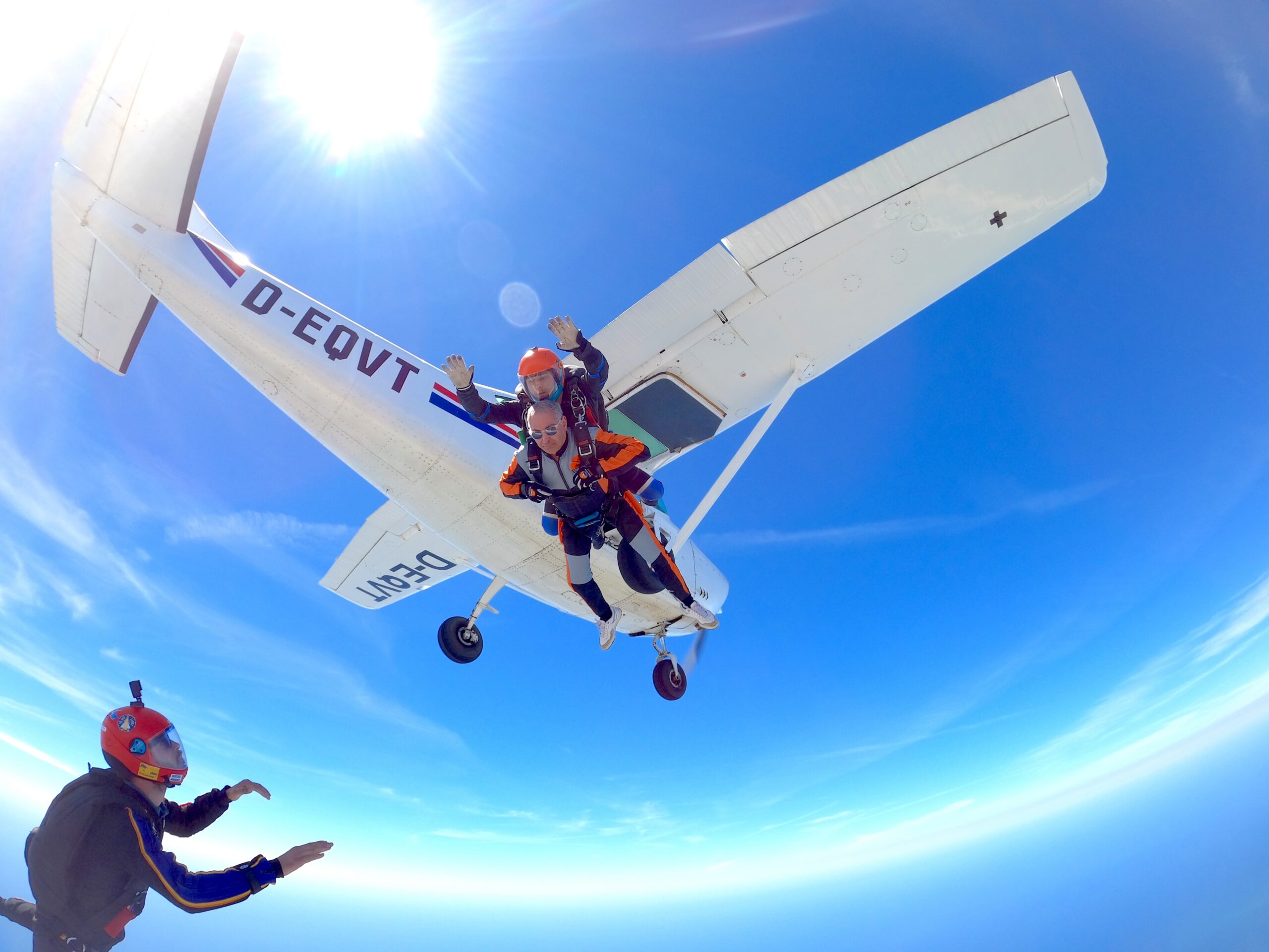 Primeiro Salto de Paraquedas - Tandem - Image 17